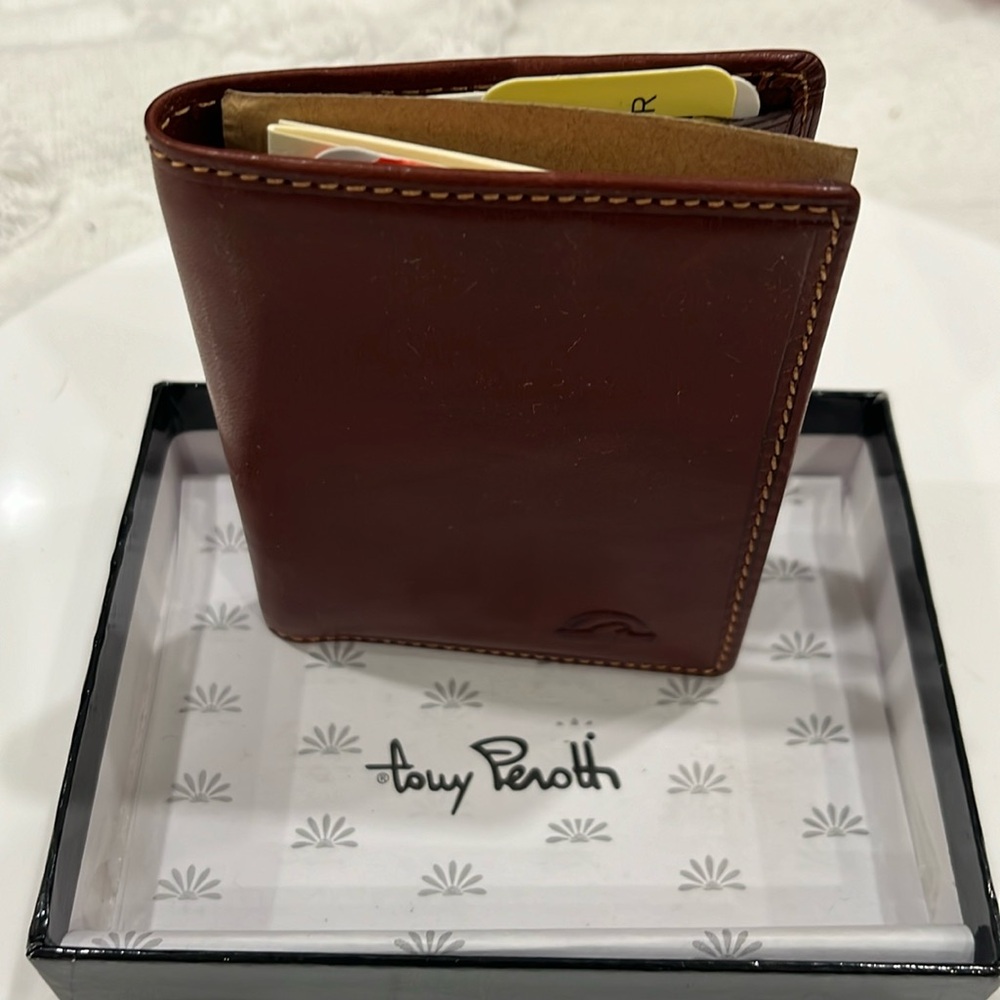 TONY PEROTTI MENS ITALIAN BROWN LEATHER PRIMA BI FOLD WALLET BRAND NEW
